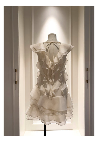 Pretty A line V Neck Ivory Chiffon Short Formal Homecoming Dresses Middle School Short 21st Birthday Outfits Graduation Dress Mini Cocktail Dresses DH2306