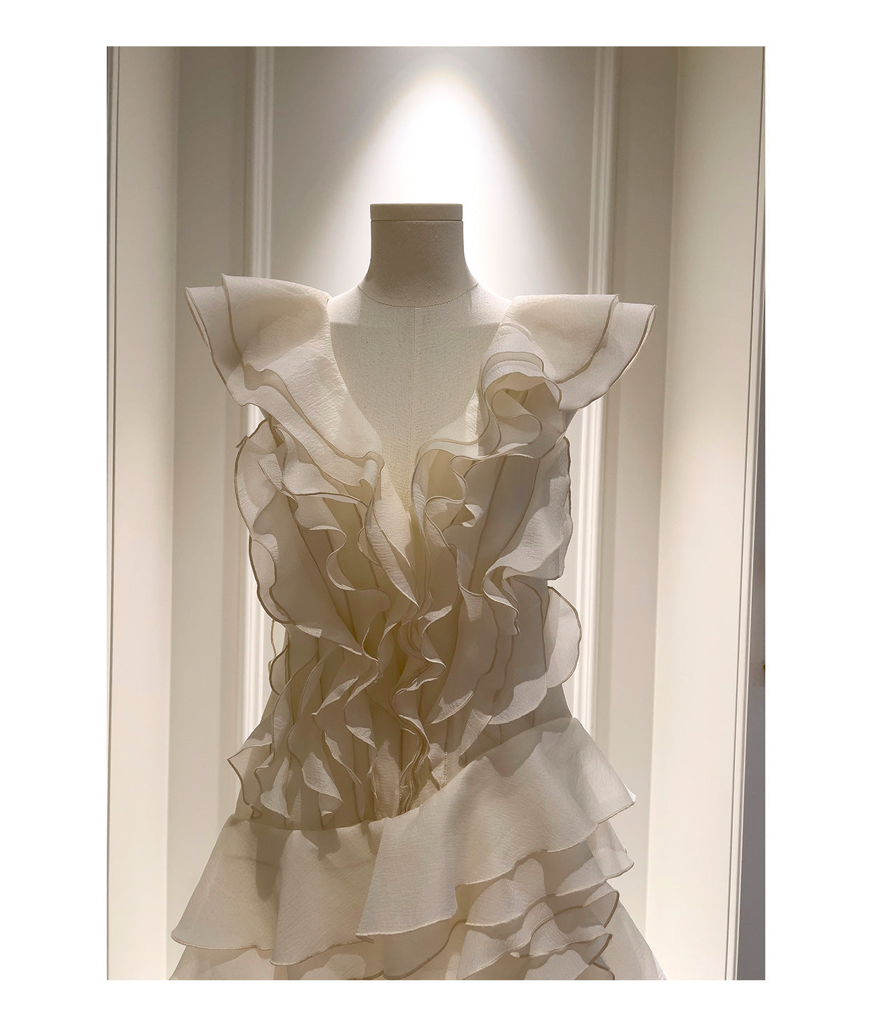 Pretty A line V Neck Ivory Chiffon Short Formal Homecoming Dresses Middle School Short 21st Birthday Outfits Graduation Dress Mini Cocktail Dresses DH2306