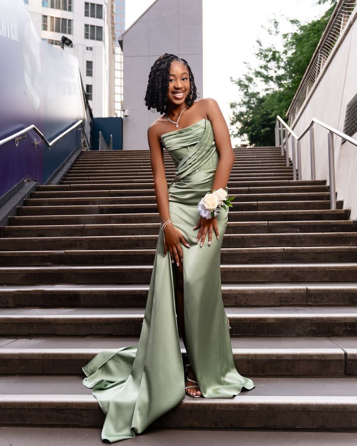 Elegant Sheath Strapless Sage Green Slit Long Prom Dresses Party Dress 18th Birthday Outfits Graduation Dresses DH2315