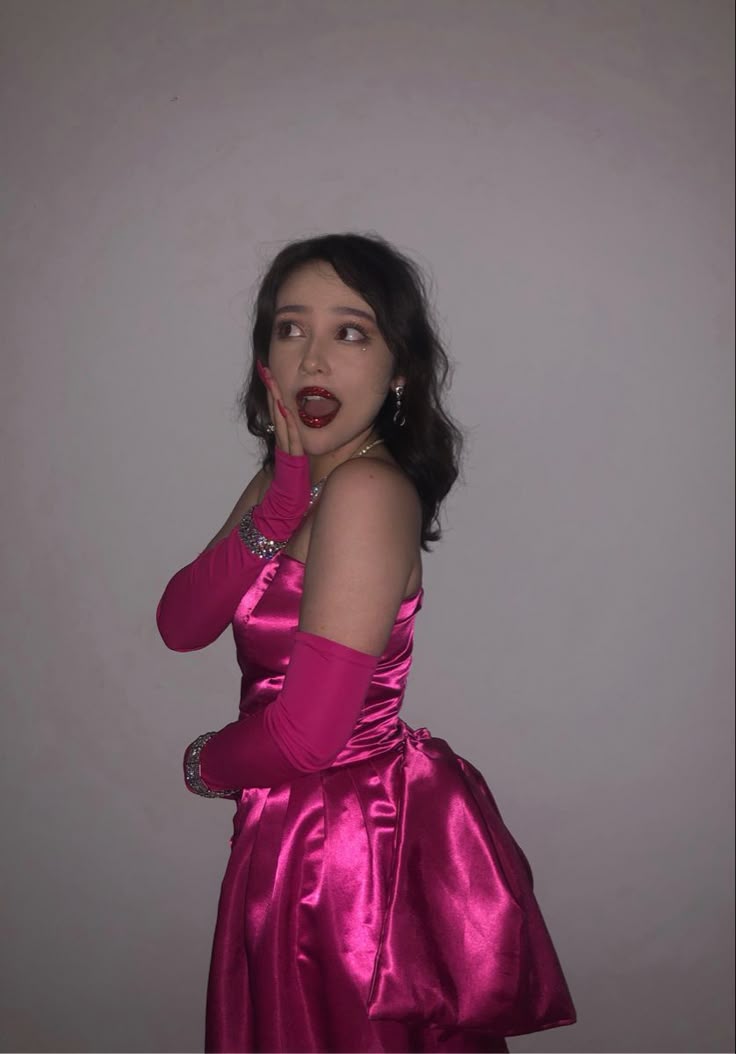 Pretty Ball Gown Strapless Pink Satin Formal Homecoming Dresses Short 21st Birthday Outfits Graduation Dress Mini Cocktail Dresses DH2386