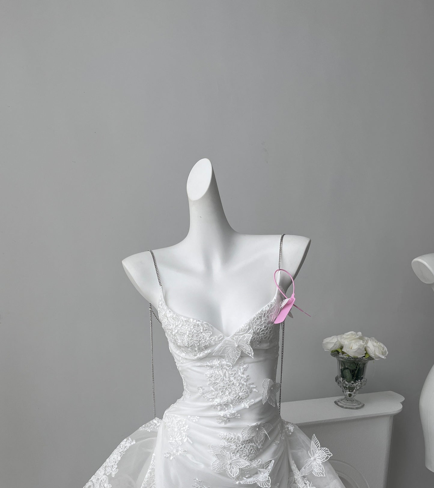 Pretty A line Spaghetti Straps White Lace Formal Homecoming Dresses Short 16th Birthday Outfits Graduation Dress Mini Cocktail Dresses DH2464