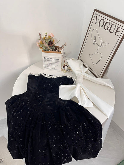 Pretty Ball Gown Sweetheart Black Velvet Formal Homecoming Dresses 21st Birthday Outfits Graduation Dress Short Mini Cocktail Dresses DH2477