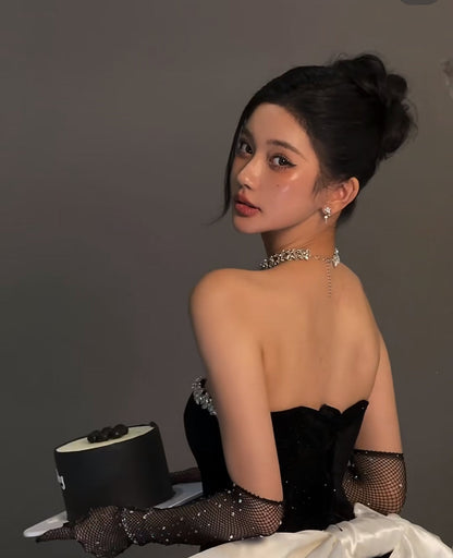 Pretty Ball Gown Sweetheart Black Velvet Formal Homecoming Dresses 21st Birthday Outfits Graduation Dress Short Mini Cocktail Dresses DH2477