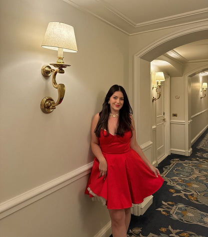 Pretty Ball Gown Spaghetti Straps Satin Red Formal Homecoming Dresses 18th Birthday Outfits Graduation Dress Short Mini Hoco Dresses DH2501