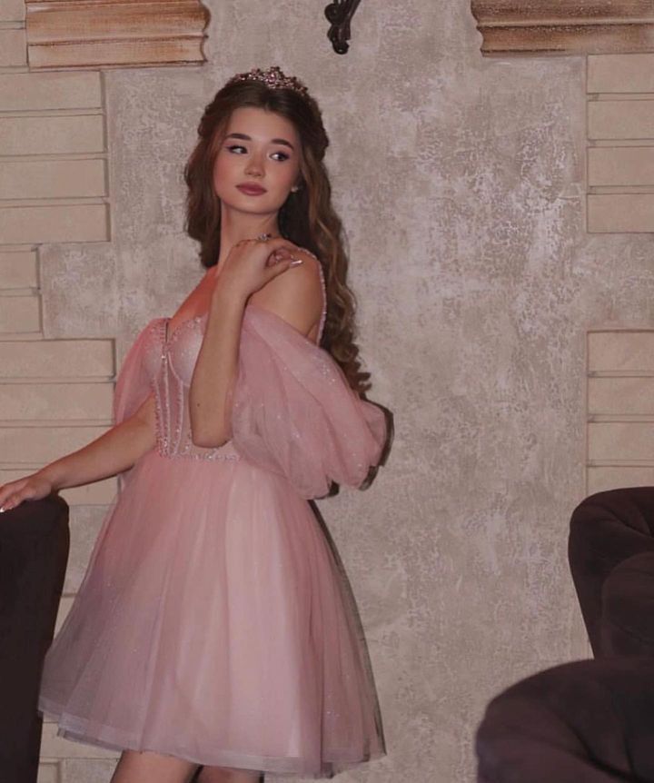 Pretty Ball Gown Spaghetti Straps Tulle Pink Formal Homecoming Dresses Short 16th Birthday Outfits Graduation Dress Mini Hoco Dresses DH2520