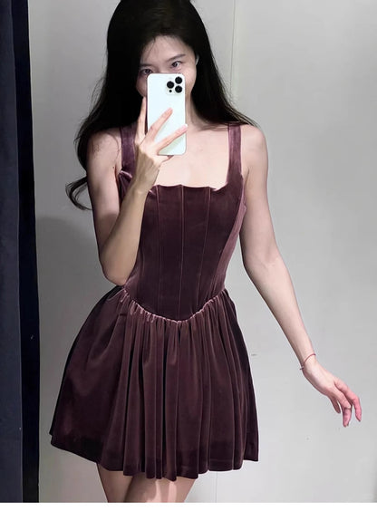 Cute A Line Square Neck Burgundy Velvet Formal Homecoming Dresses 18th Birthday Outfits Graduation Dress Short Mini Hoco Dresses DH2532