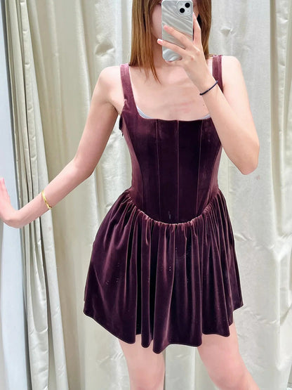 Cute A Line Square Neck Burgundy Velvet Formal Homecoming Dresses 18th Birthday Outfits Graduation Dress Short Mini Hoco Dresses DH2532