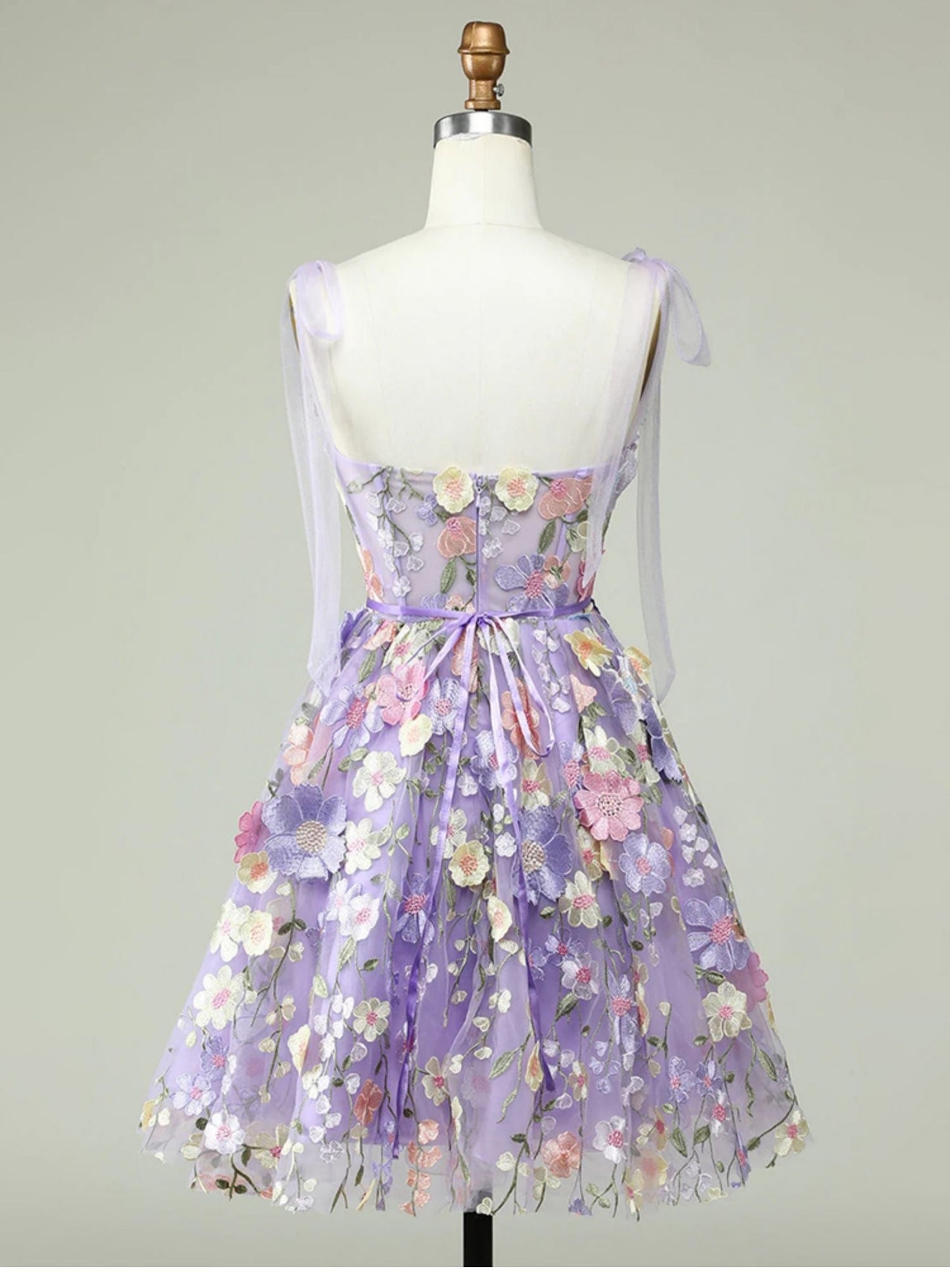 Cute A Line Spaghetti Straps Lilac Tulle Lace Formal Homecoming Dresses 18th Birthday Outfits Graduation Dress Short Mini Hoco Dresses DH2538