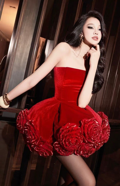 Sexy Ball Gown Strapless Red Satin Formal Homecoming Dresses 18th Birthday Outfits Graduation Dress Short Mini Hoco Dresses DH2544
