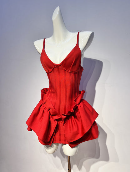 Cute A Line Spaghetti Straps Red Satin Formal Homecoming Dresses 16th Birthday Outfits Graduation Dress Short Mini Hoco Dresses DH2548