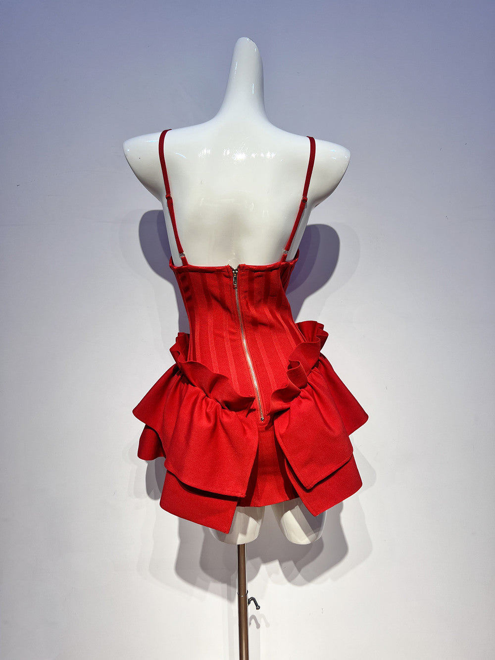 Cute A Line Spaghetti Straps Red Satin Formal Homecoming Dresses 16th Birthday Outfits Graduation Dress Short Mini Hoco Dresses DH2548