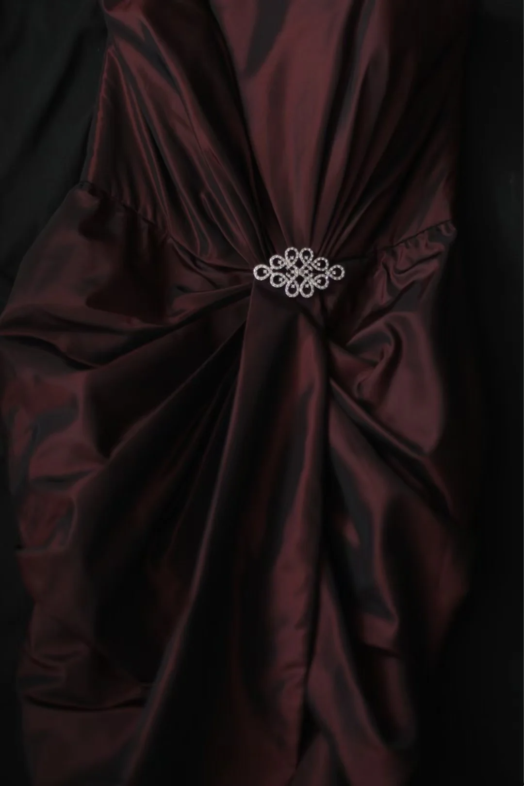 Vintage A line Strapless Burgundy Taffeta Formal Homecoming Dresses 18th Birthday Outfits Graduation Dress Short Mini Hoco Dresses DH2556