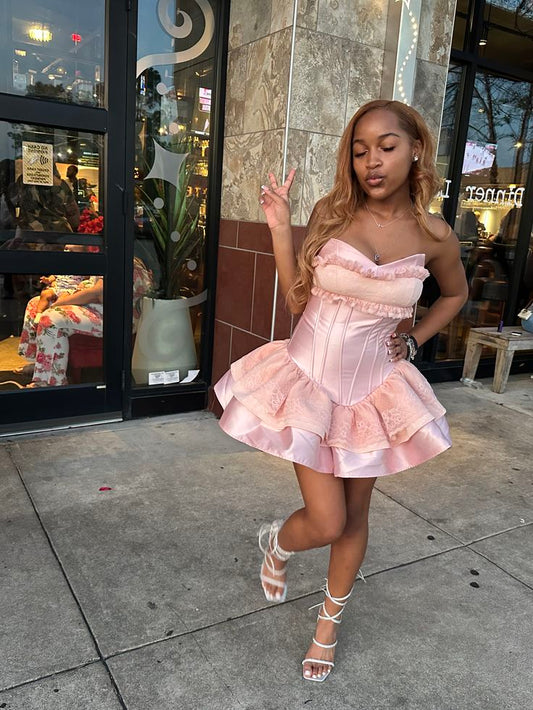 Princess Ball Gown Sweetheart Pink Satin Lace Short Formal 8th Grade Homecoming Dresses Middle School Cocktail Dress Hoco Outfits DH2597