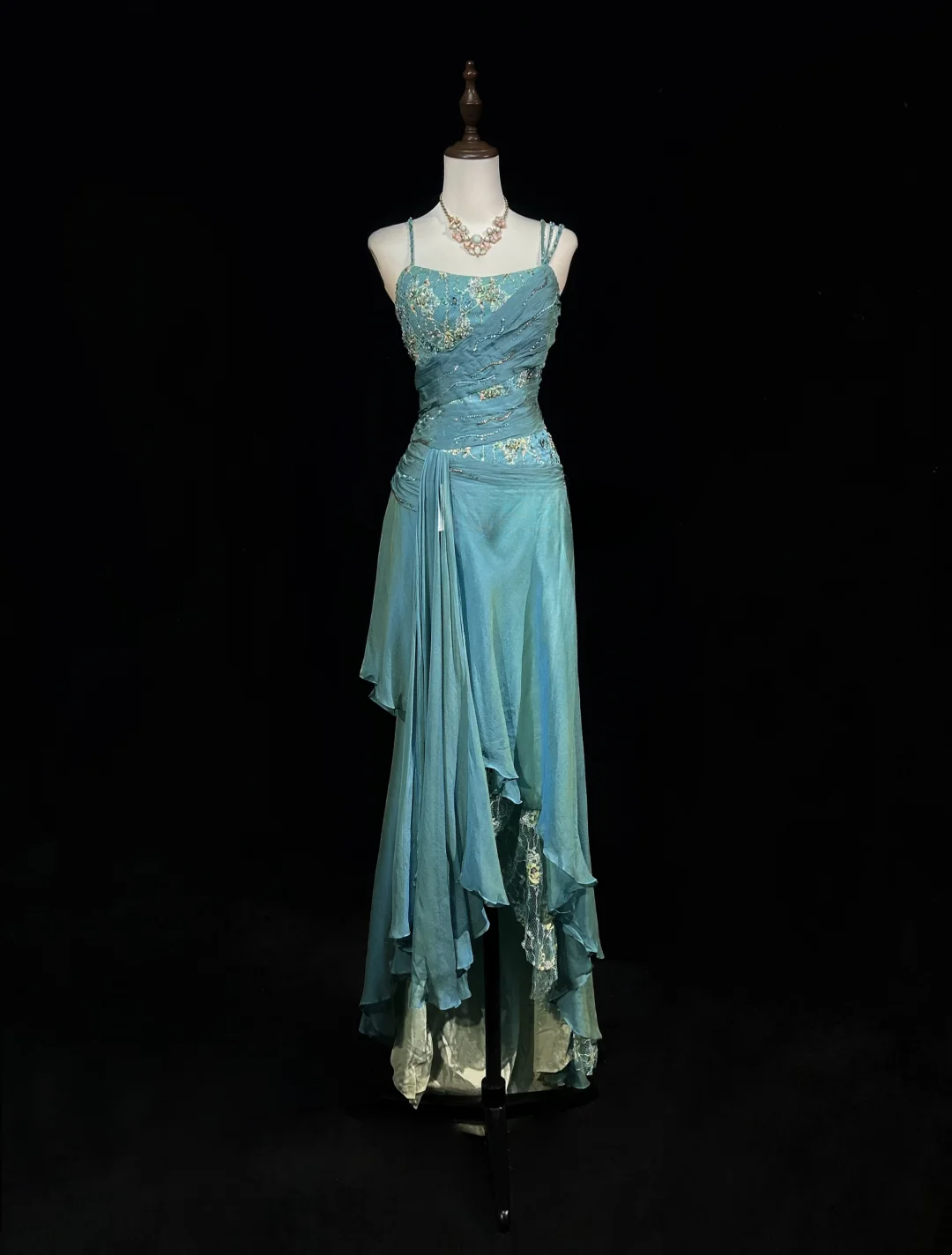 Vintage A Line Spaghetti Straps Blue Sleeveless Chiffon Long Prom Dresses Party Dress 18th Birthday Outfits Graduation Dresses DH2654