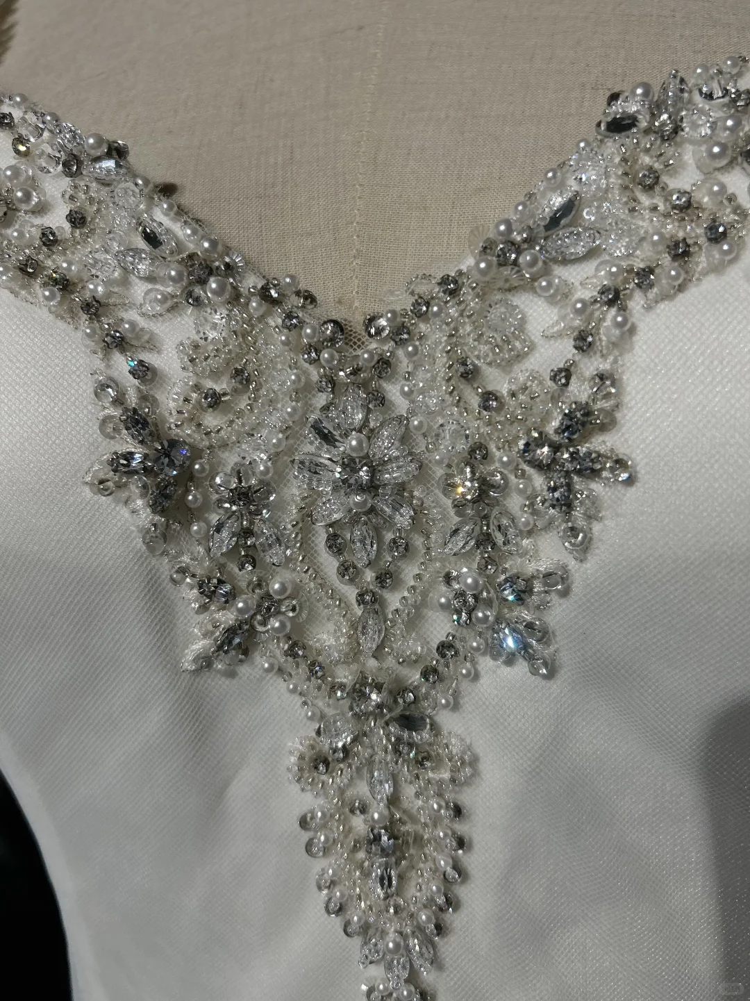 Vintage Bridal Dress Ball Gown Sweetheart White Silver Beads Tulle Long Wedding Dress Retro Wedding Dresses Modest Wedding Gowns DH2657