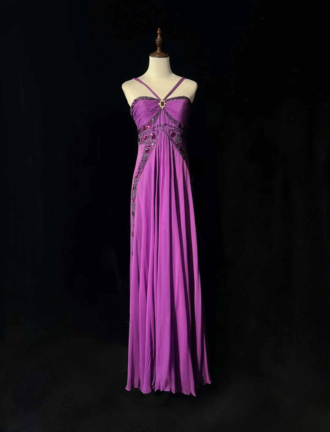 Retro A Line Halter Grape Chiffon Sleeveless With Beads Long Flowers Prom Dresses Party Dress 21st Birthday Outfits Graduation Dresses DH2658