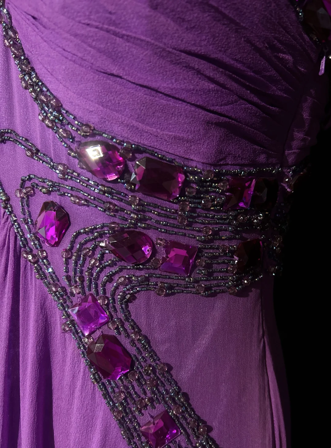 Retro A Line Halter Grape Chiffon Sleeveless With Beads Long Flowers Prom Dresses Party Dress 21st Birthday Outfits Graduation Dresses DH2658