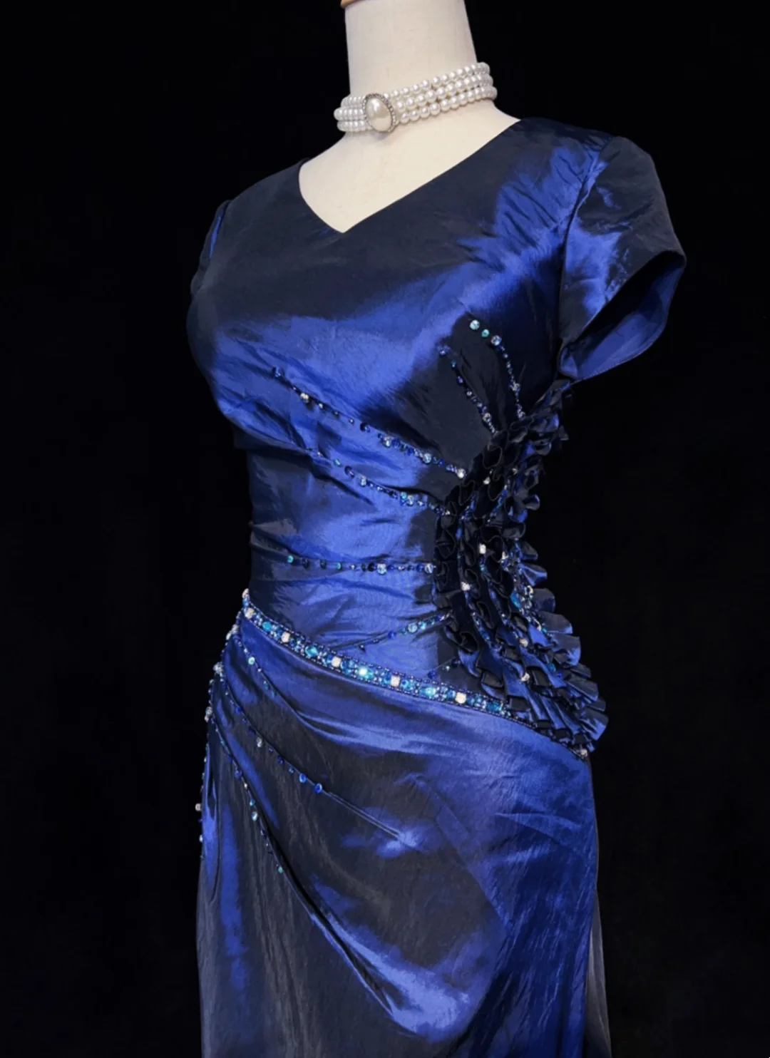 Retro A Line V Neck Navy Blue Short Sleeves With Silver Beads Long Flowers Prom Dresses Party Dress 21st Birthday Outfits Graduation Dresses DH2660