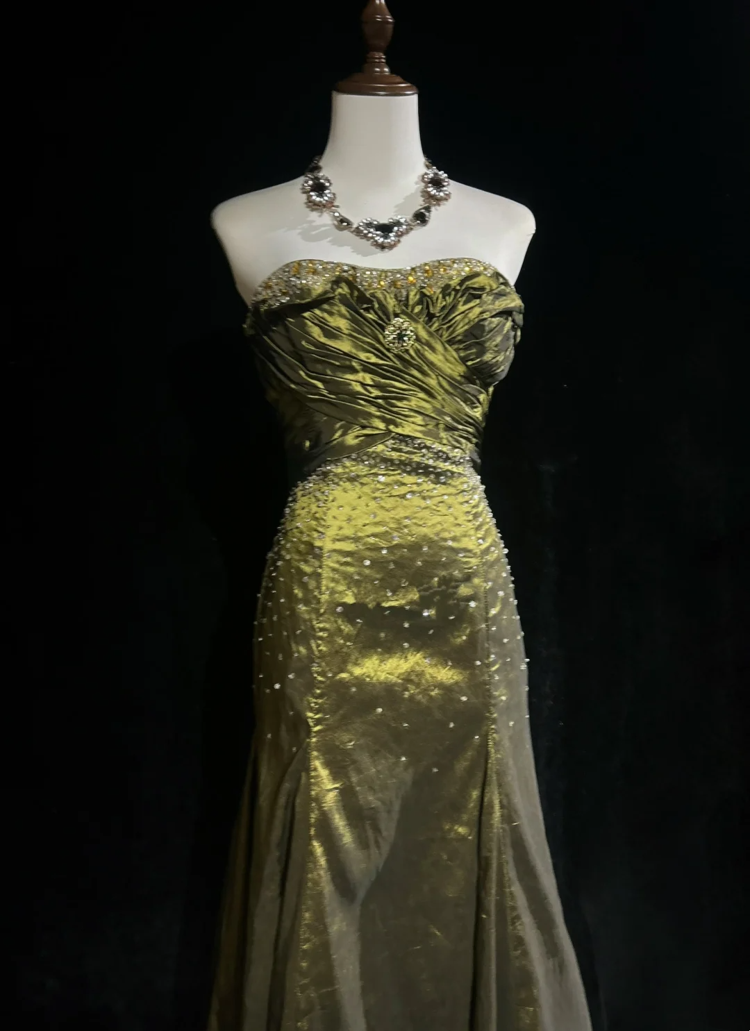 Retro Mermaid Sweetheart Sleeveless Olive Green With Silver Beads Long Flowers Prom Dresses Party Dress 21st Birthday Outfits Graduation Dresses DH2667