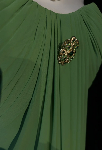 Retro A Line Sweetheart Green Chiffon Sleeveless Pleated Long Prom Dresses Party Dress 21st Birthday Outfits Graduation Dresses DH2668