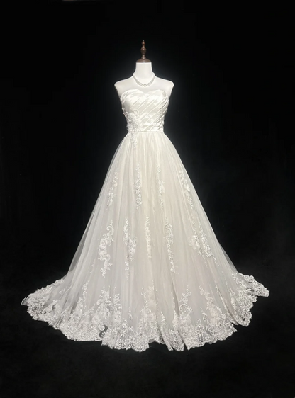 Vintage Bridal Dress Ball Gown Sweetheart Lace White Long Wedding Dress Retro Wedding Dresses Modest Wedding Gowns DH2673