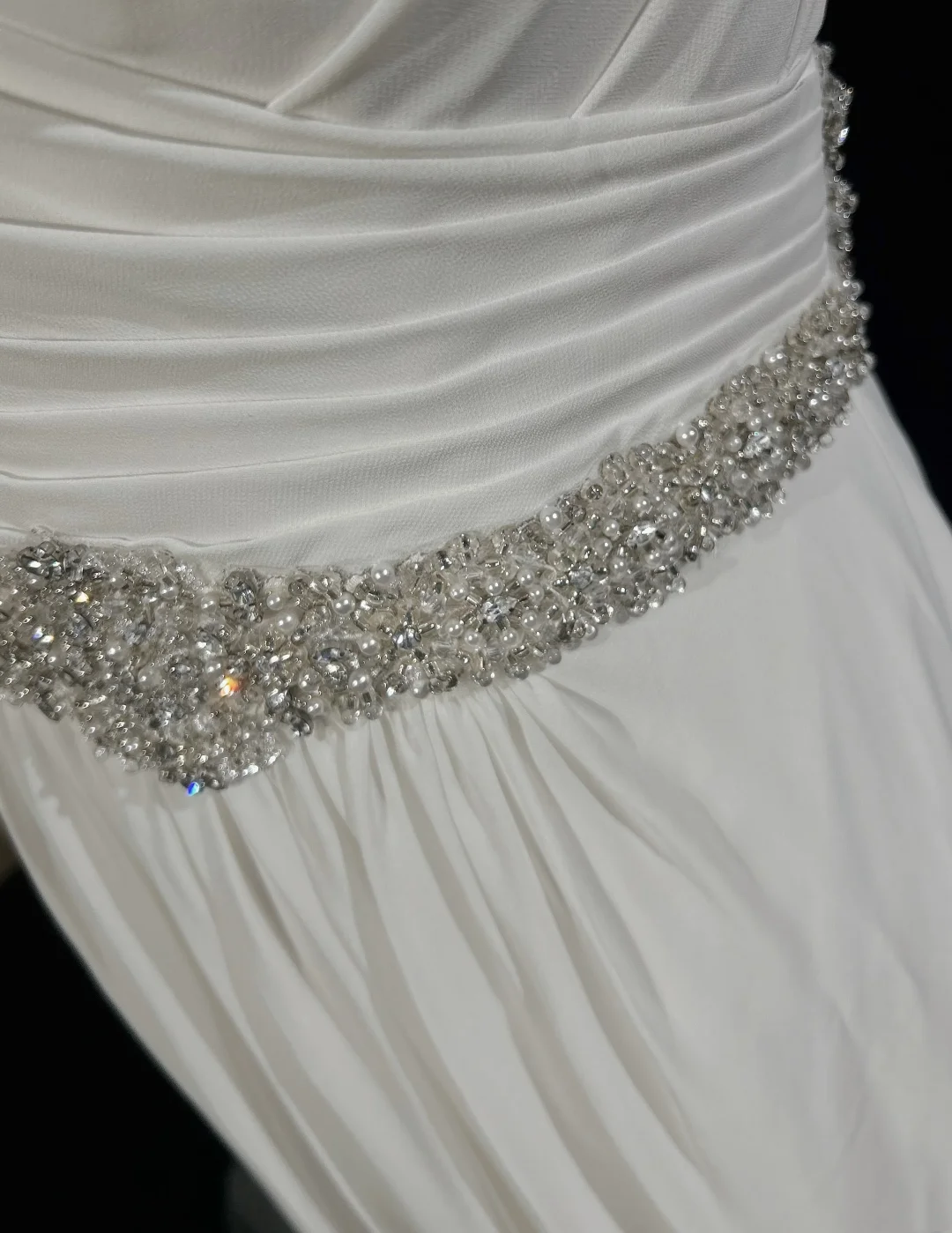 Vintage Bridal Dress A line Sweetheart Chiffon Silver Beads White Long Wedding Dress Retro Wedding Dresses Modest Wedding Gowns DH2678