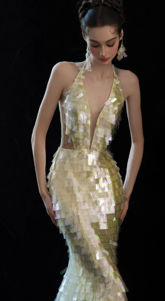 Chic Yellow Mermaid Evening Gowns V Neck Formal Dress Modest Sequin Sleeveless Long Prom Dresses DH2698