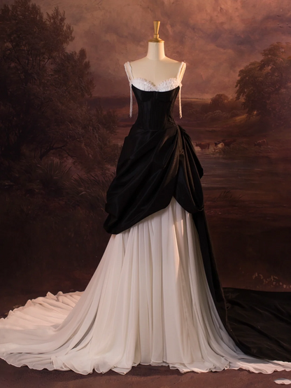 Pretty Wedding Dress Ball Gown Spaghetti Straps Black Satin Long Vintage Wedding Dresses Bridal Gowns Brides Gown DH339