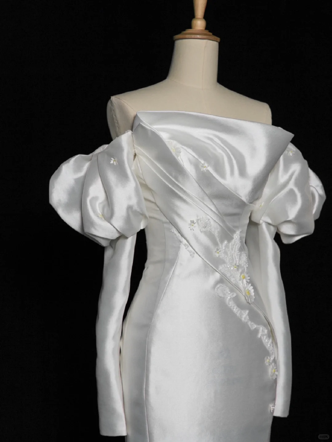 Elegant Wedding Dress Mermaid Strapless White Satin Summer Long Sleeves Wedding Dresses Bride Dress Bridal Gowns DH343