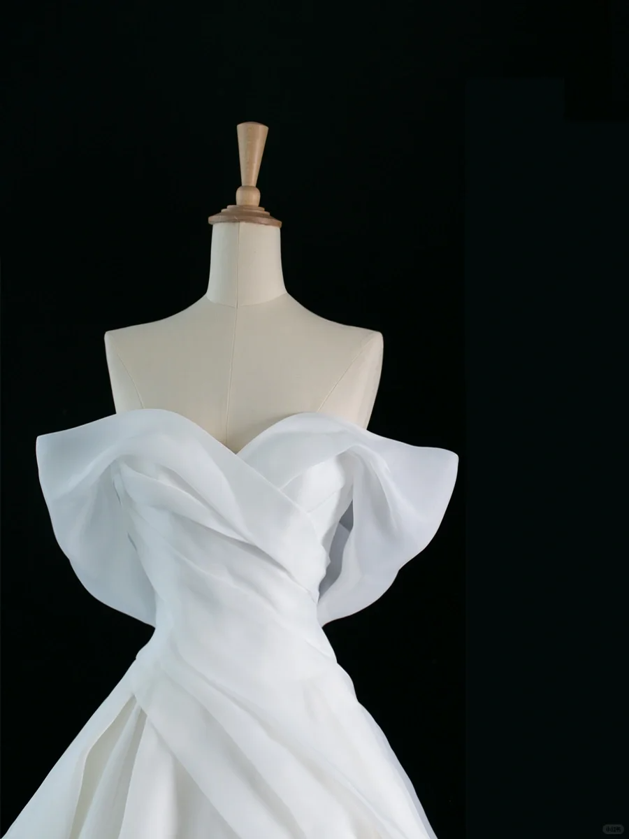 Pretty Wedding Dress Ball Gown Off The Shoulder Short Sleeves White Long Wedding Dresses Bridal Gowns Brides Gown DH346