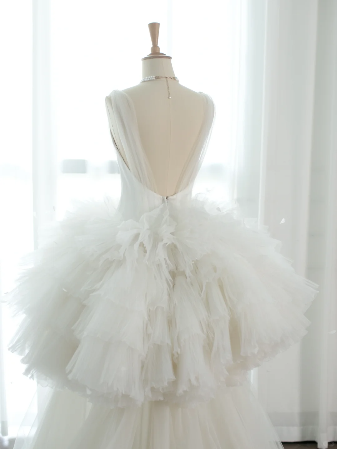 Elegant Wedding Dress Ball Gown V Neck White Tulle Summer Long Wedding Dresses Bride Dress Bridal Gowns DH367