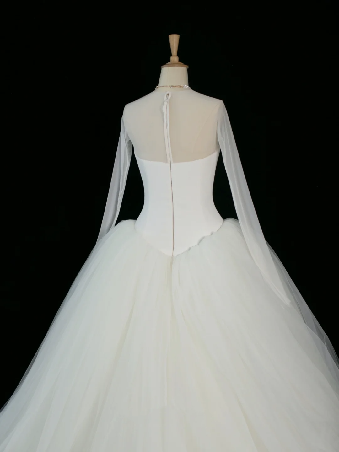 Elegant Wedding Dress Ball Gown Scoop Long Sleeves White Tulle Summer Wedding Dresses Bride Dress Bridal Gowns DH370