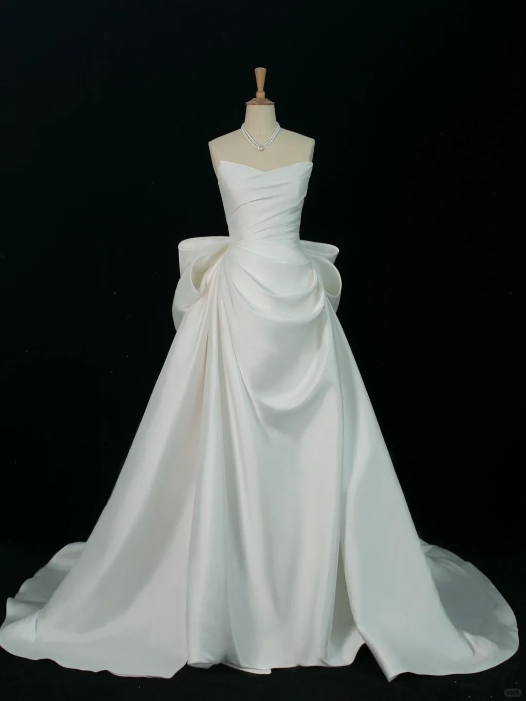 Elegant Wedding Dress Ball Gown Sweetheart Sleeveless White Satin Summer Long Wedding Dresses Bride Dress Bridal Gowns DH376