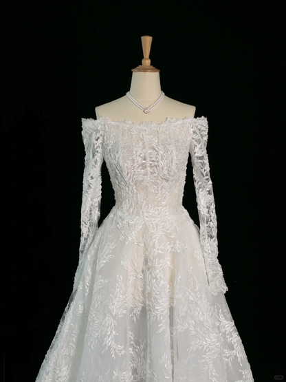 Pretty Wedding Dress Ball Gown Off The Shoulder White Long Sleeves Lace Long Vintage Wedding Dresses Bridal Gowns Brides Gown DH379