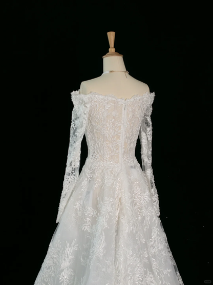 Pretty Wedding Dress Ball Gown Off The Shoulder White Long Sleeves Lace Long Vintage Wedding Dresses Bridal Gowns Brides Gown DH379