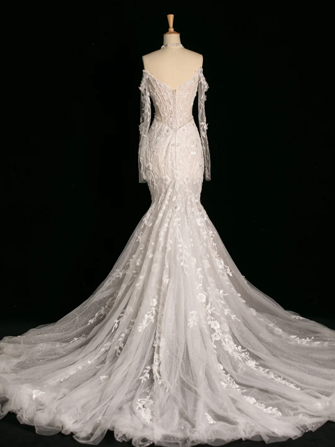 Chic Wedding Dress Mermaid Off The Shoulder White Long Sleeves Lace Long Vintage Wedding Dresses Bridal Gowns Brides Gown DH387