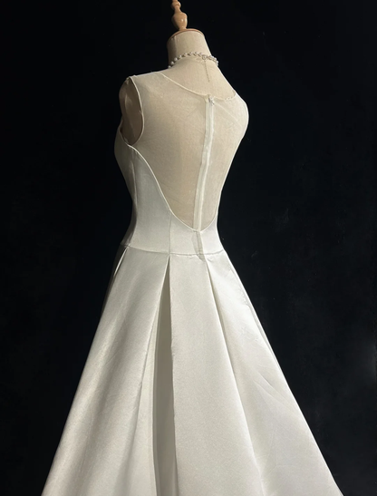 Vintage Wedding Dress A line V Neck White Satin Sleeveless Long Vintage Wedding Dresses Bridal Gowns Brides Gown DH401