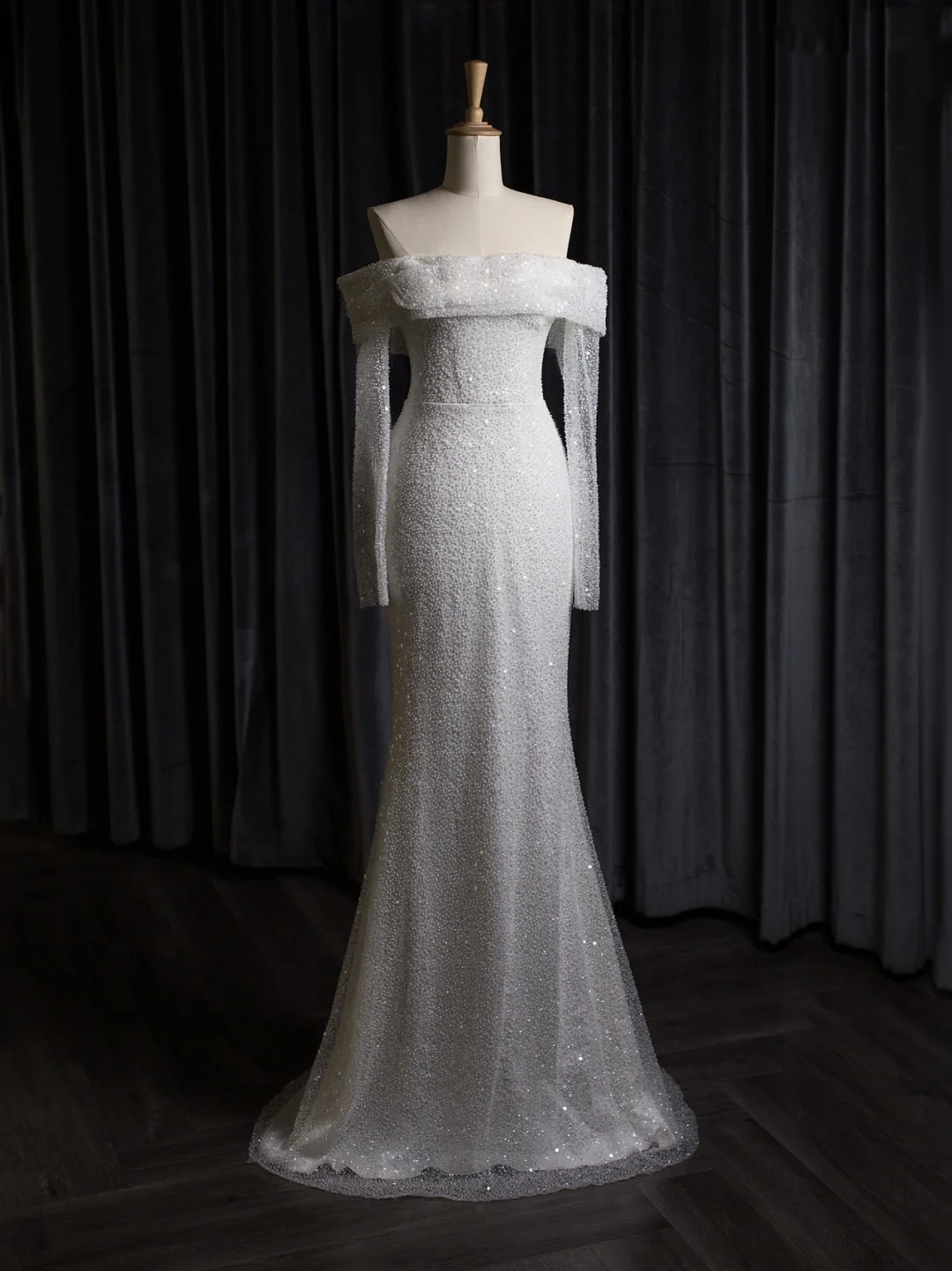 Vintage Wedding Dress Mermaid Off The Shoulder White Long Sleeves Sequin Long Wedding Dresses Bridal Gowns Brides Gown DH403