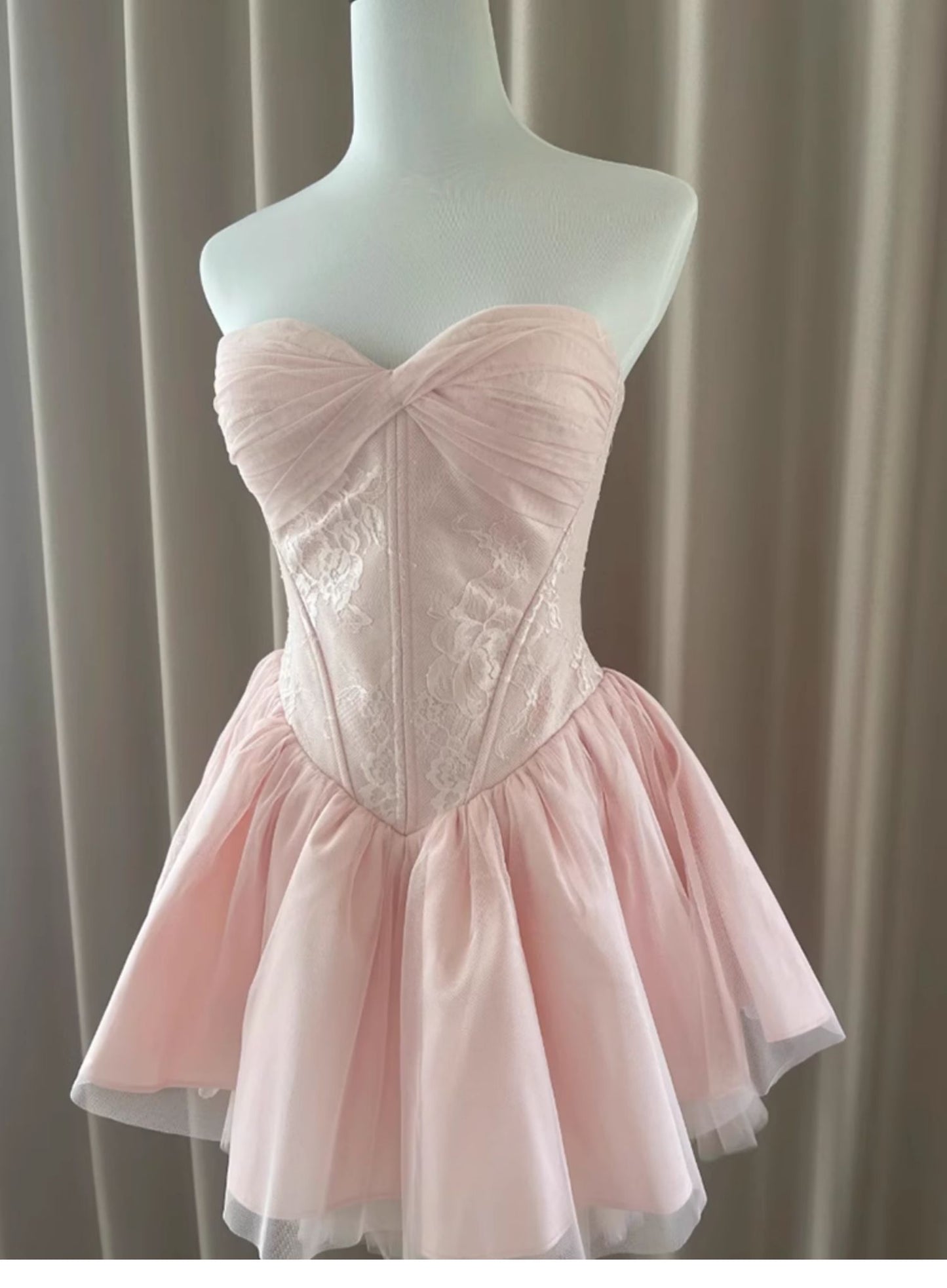 Pretty Ball Gown Sweetheart Pink Lace Short Summer Homecoming Dress Hoco Dress Birthday Outfit 21st Birthday Mini Party Dresses DH416