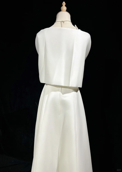 Vintage Wedding Dress A line Spaghetti Straps White Satin Sleeveless Long Vintage Wedding Dresses Bridal Gowns Brides Gown With Cape DH524