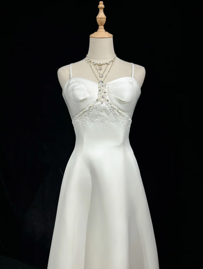 Vintage Wedding Dress A line Spaghetti Straps White Satin Sleeveless Long Vintage Wedding Dresses Bridal Gowns Brides Gown With Cape DH524