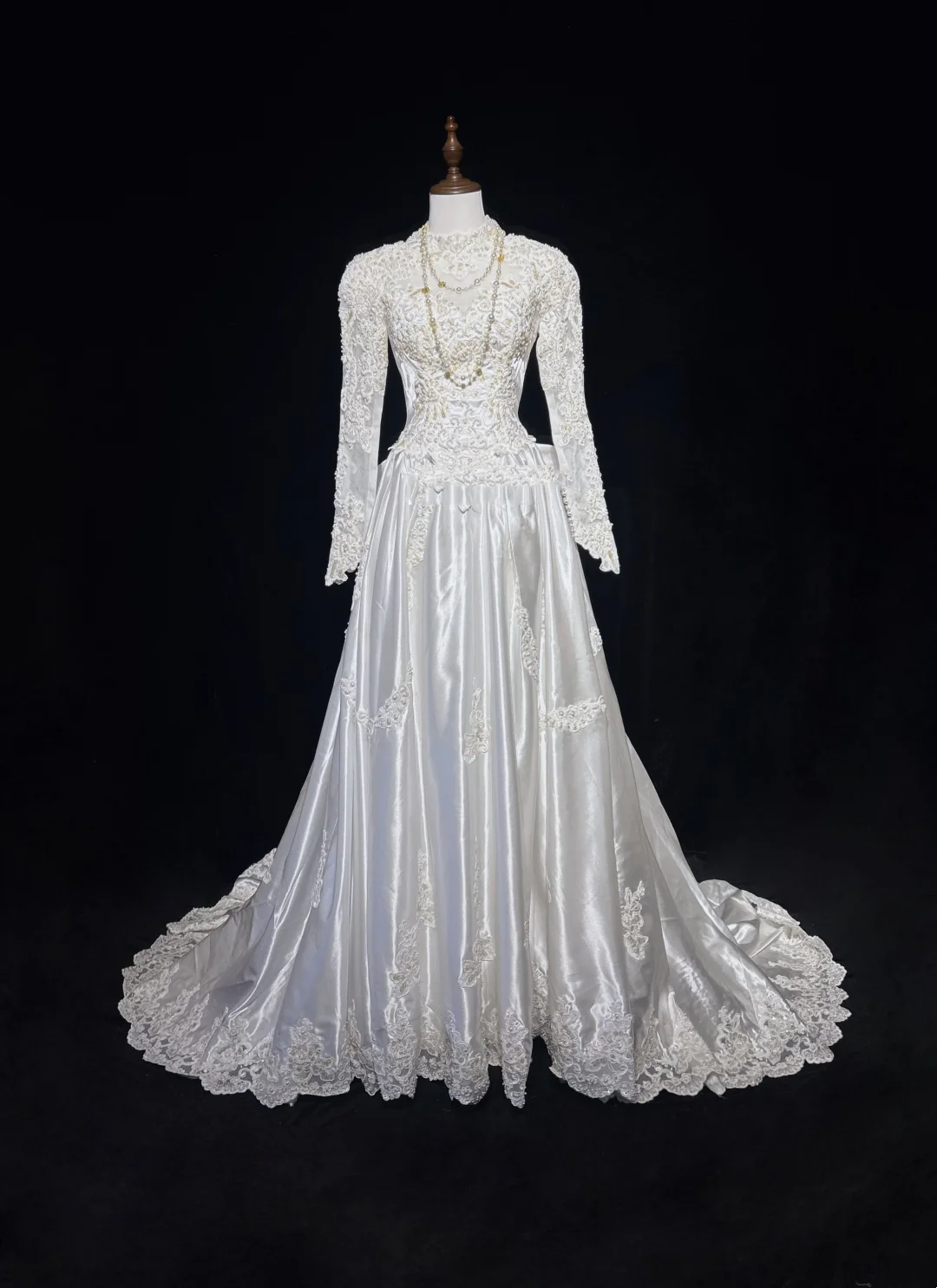 Retro Wedding Dress 1950s 1940s Ball Gown High Neck Lace White Long Sleeves Wedding Dresses Bridal Gowns Brides Gown DH544