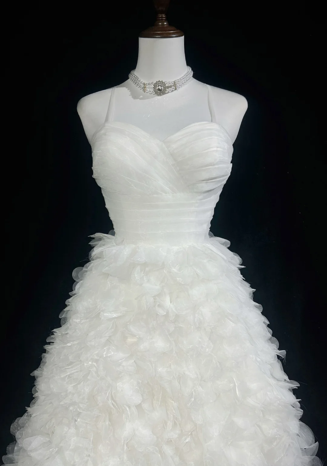 Vintage Wedding Dress 1970s Ball Gown Spaghetti Straps Tulle White Long Wedding Dresses Bridal Gowns Elegant Brides Gown DH565