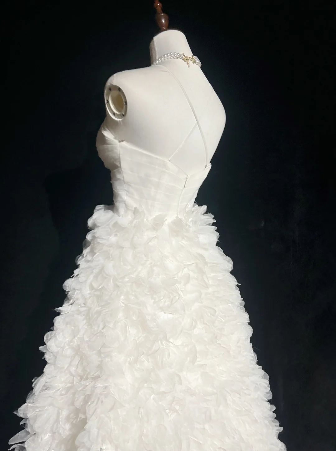 Vintage Wedding Dress 1970s Ball Gown Spaghetti Straps Tulle White Long Wedding Dresses Bridal Gowns Elegant Brides Gown DH565