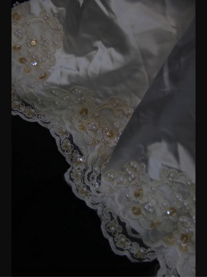 Vintage Wedding Dress 1970s Ball Gown V Neck Sleeveless Satin White Long Wedding Dresses Bridal Gowns Elegant Brides Gown DH575