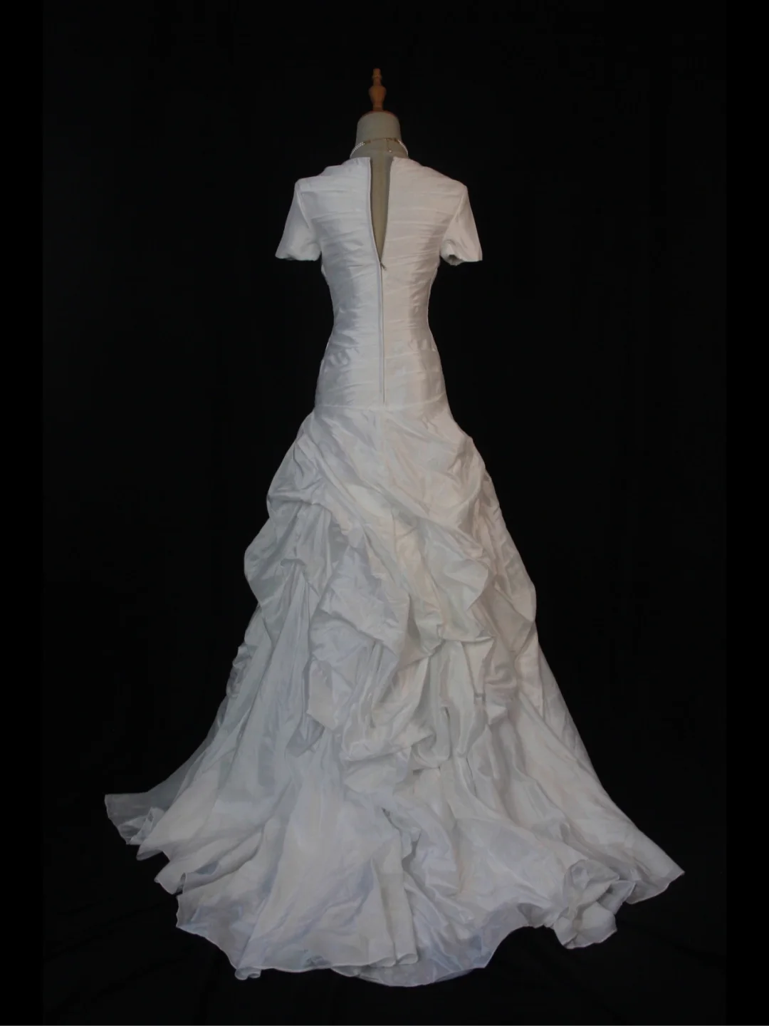 Vintage Wedding Dress 1970s Mermaid Sweetheart White Satin Long Wedding Dresses Bridal Gowns Elegant Brides Gown DH580