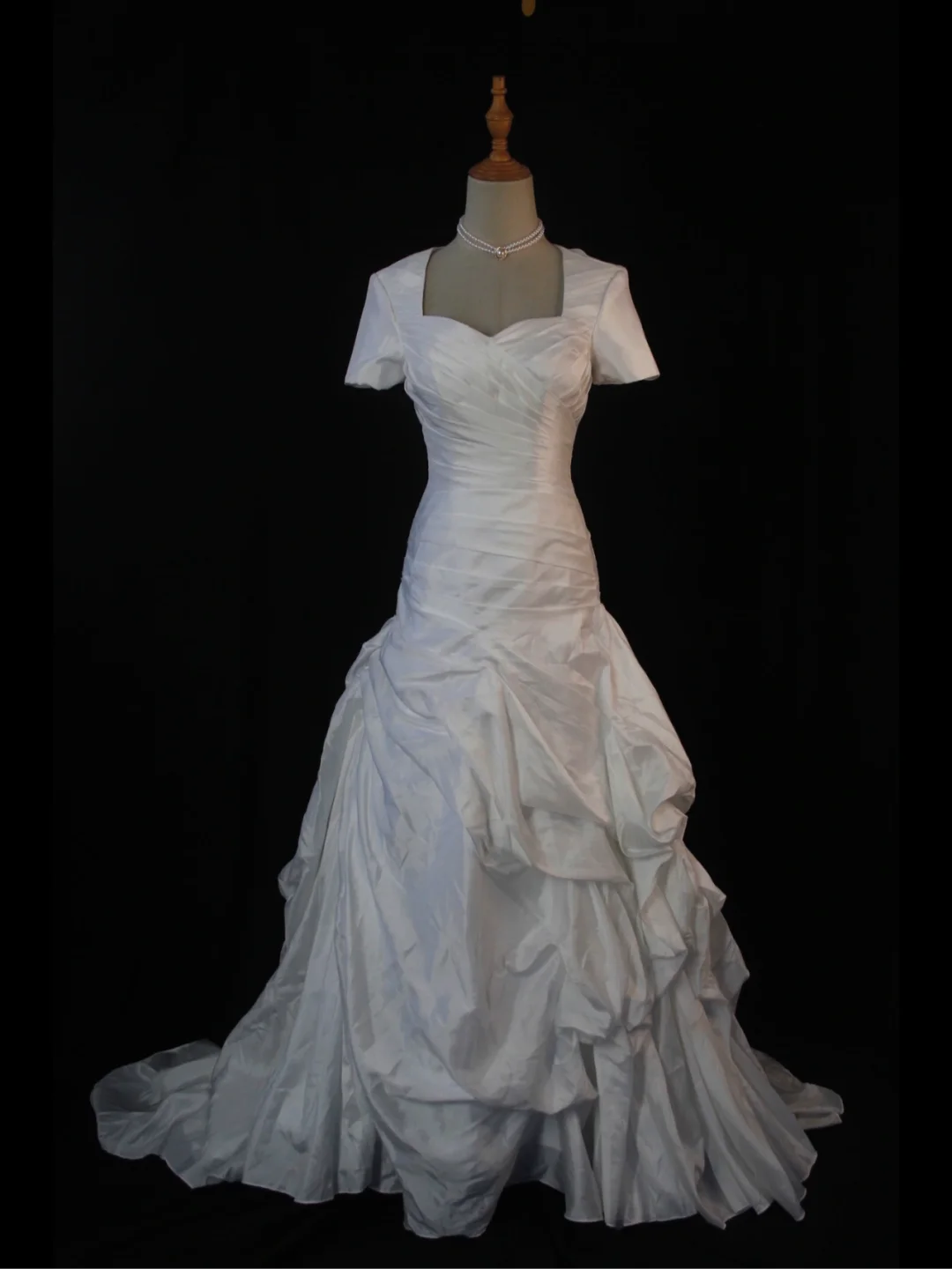 Vintage Wedding Dress 1970s Mermaid Sweetheart White Satin Long Wedding Dresses Bridal Gowns Elegant Brides Gown DH580