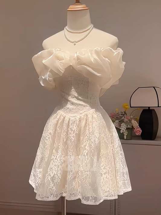 Pretty Ball Gown Strapless White Lace Short Homecoming Dress Summer Middle School Formal 8th Grade Hoco Dresses Summer Homecoming Outfits DH640
