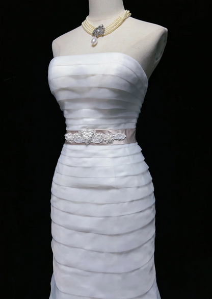 Classic Bridal Gown Mermaid Strapless Satin Long White Wedding Dresses Elegant Bridal Gowns DH645