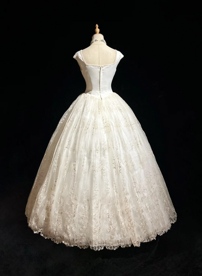 Classic Bridal Gown Ball Gown Square Neck Short Sleeves Tulle White Wedding Dresses Vintage Bridal Gowns DH651